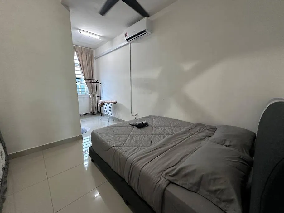 Vila Mount Austin 18 Pax Ar50 Pool Johor Bahru 0*,
